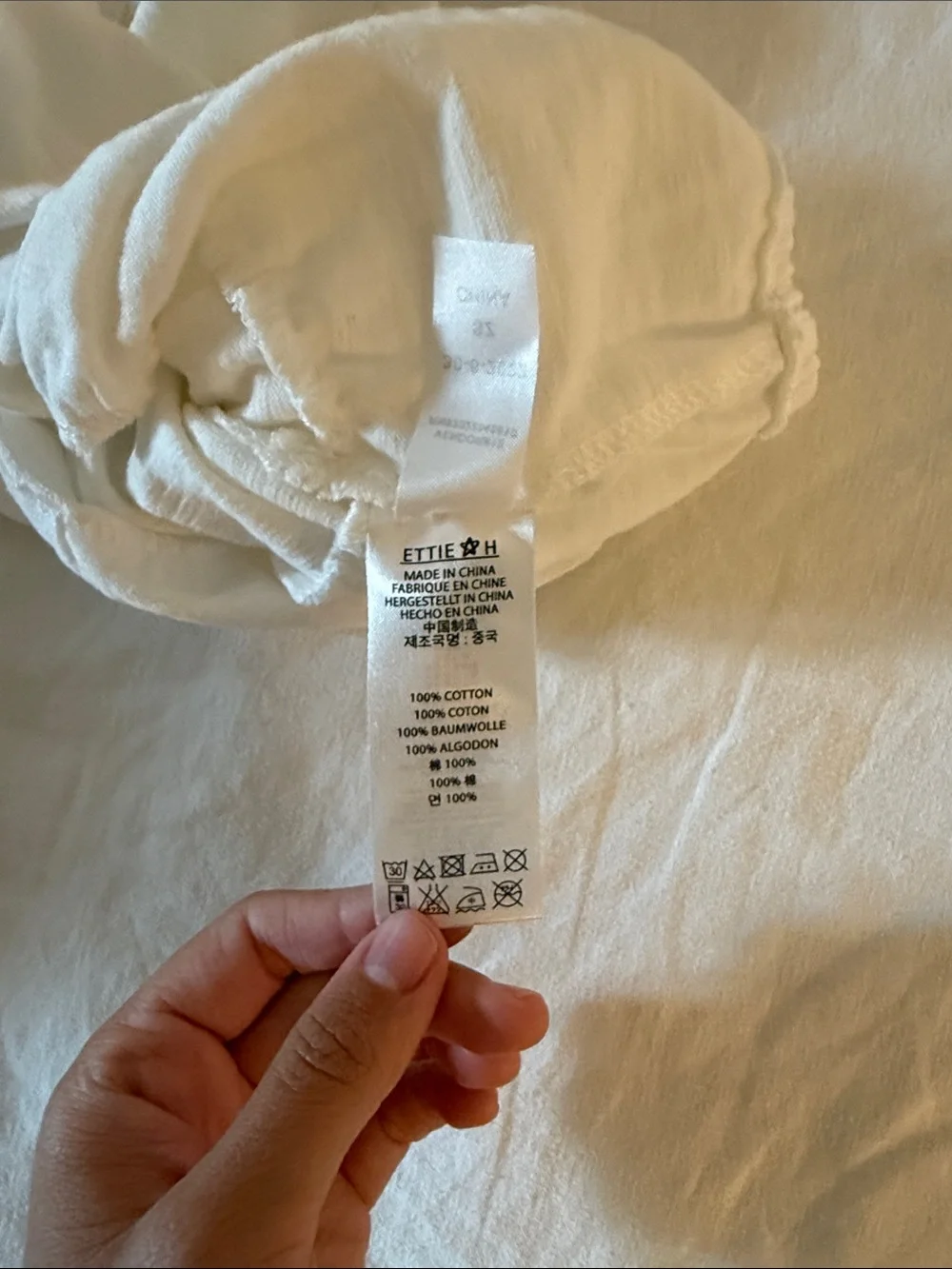 Ettie H soft cream